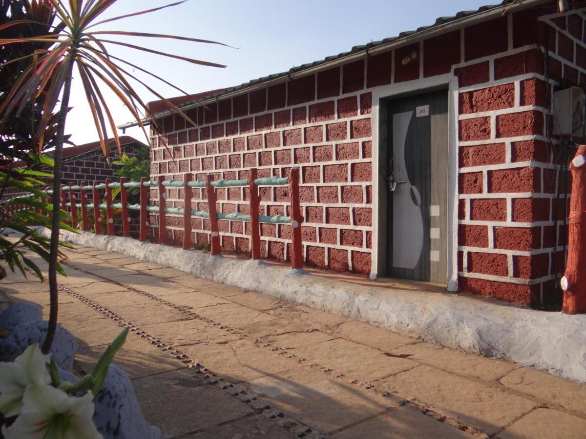 Exotic Valley Hotel Mahabaleshwar Exterior photo